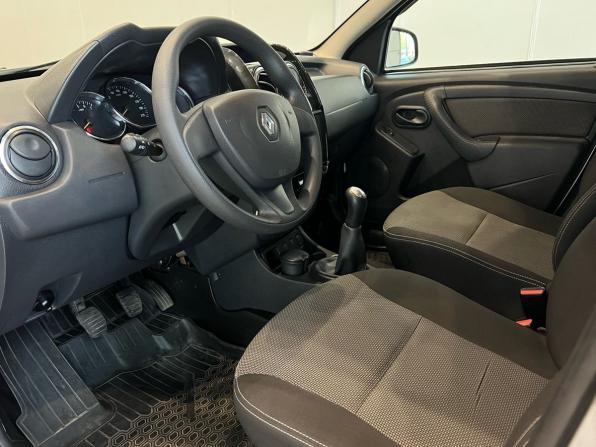 Renault Duster I Рестайлинг с пробегом 2017 года, цена 850 000 рублей, 153000 км, внедорожник, Автокод Объявления