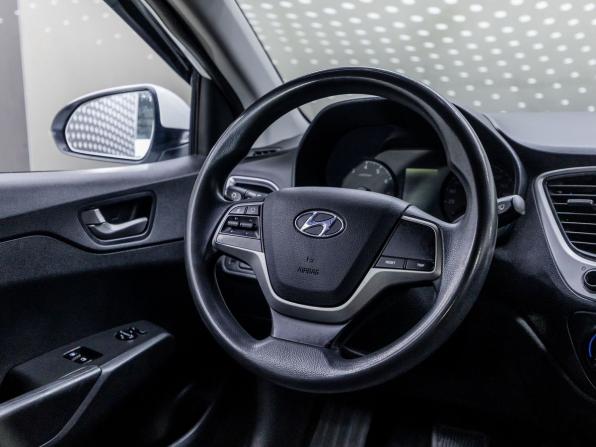 Hyundai Solaris II с пробегом 2017 года, цена 1 185 000 рублей, 169797 км, седан, Автокод Объявления