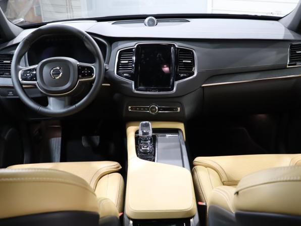 Volvo XC90 II Рестайлинг 1 с пробегом 2024 года, цена 8 210 000 рублей, 12614 км, внедорожник, Автокод Объявления