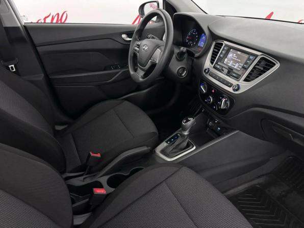 Hyundai Solaris II Рестайлинг с пробегом 2022 года, цена 1 379 000 рублей, 109324 км, седан, Автокод Объявления