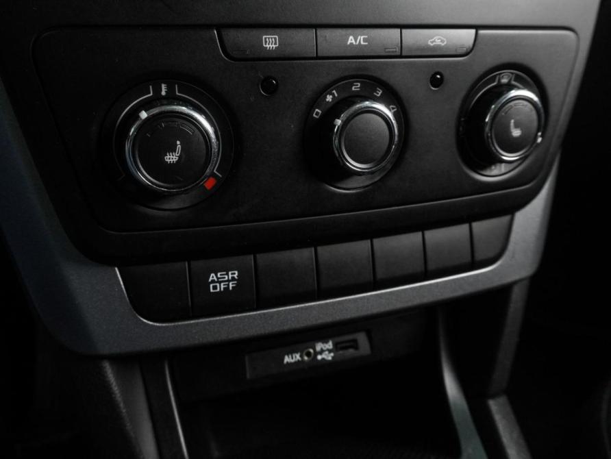 Skoda Yeti I Рестайлинг Воронеж  - изображение 12