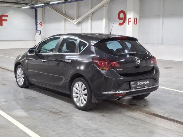 Opel Astra J Рестайлинг с пробегом 2013 года, цена 570 000 рублей, 260531 км, хэтчбек, Автокод Объявления