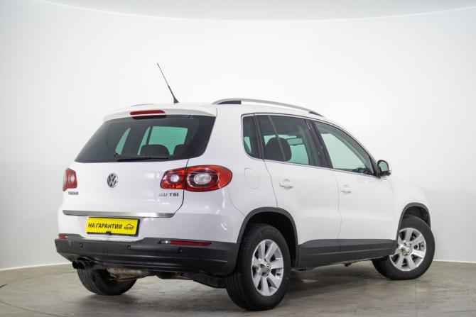 Volkswagen Tiguan I с пробегом 2010 года, цена 979 000 рублей, 166562 км, внедорожник, Автокод Объявления