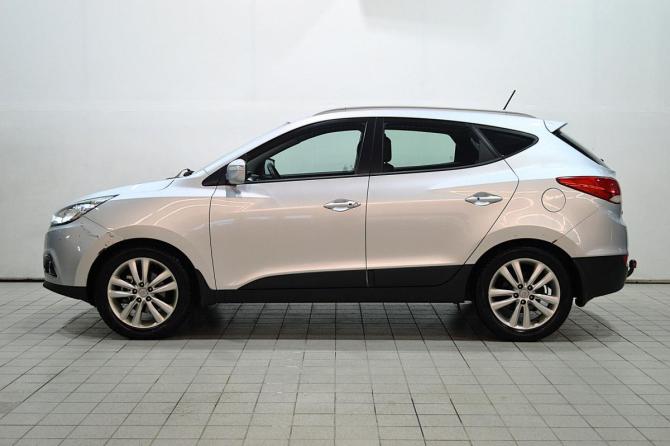 Hyundai ix35 I с пробегом 2011 года, цена 700 000 рублей, 380000 км, внедорожник, Автокод Объявления