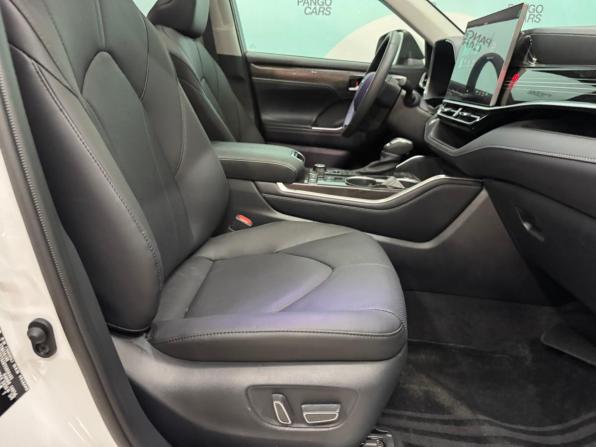 Toyota Highlander IV (XU70) с пробегом 2026 года, цена 5 150 000 рублей, 30 км, внедорожник, Автокод Объявления