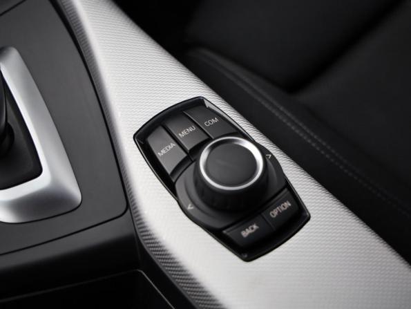 BMW 1 серии II (F20/F21) Рестайлинг 2 с пробегом 2019 года, цена 1 989 000 рублей, 105474 км, хэтчбек, Автокод Объявления