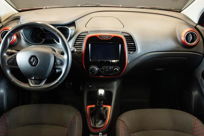 Renault Kaptur I с пробегом 2018 года, цена 1 645 000 рублей, 78168 км, внедорожник, Автокод Объявления