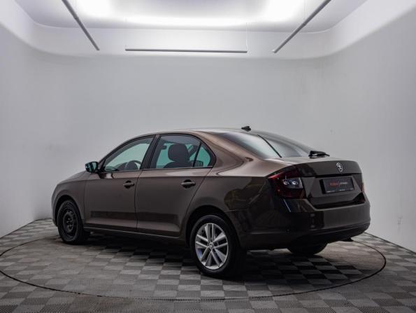 Skoda Rapid I Рестайлинг с пробегом 2019 года, цена 1 024 000 рублей, 204488 км, лифтбек, Автокод Объявления