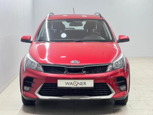Kia Rio IV Рестайлинг с пробегом 2021 года, цена 1 333 000 рублей, 76404 км, хэтчбек, Автокод Объявления