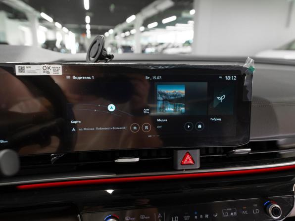 Kia Carnival IV Рестайлинг с пробегом 2025 года, цена 5 600 000 рублей, 9950 км, минивэн, Автокод Объявления