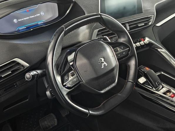 Peugeot 3008 II с пробегом 2017 года, цена 1 479 000 рублей, 123442 км, внедорожник, Автокод Объявления