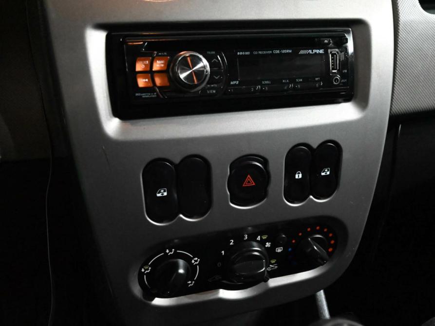 Renault Sandero I Екатеринбург  - изображение 14