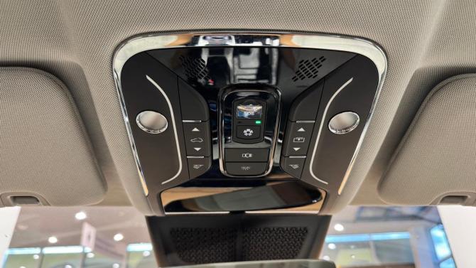 JETOUR X70+ I Рестайлинг с пробегом 2024 года, цена 2 725 000 рублей, 1742 км, внедорожник, Автокод Объявления