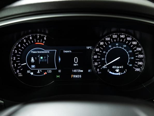 Ford Mondeo V с пробегом 2018 года, цена 1 599 700 рублей, 148727 км, седан, Автокод Объявления