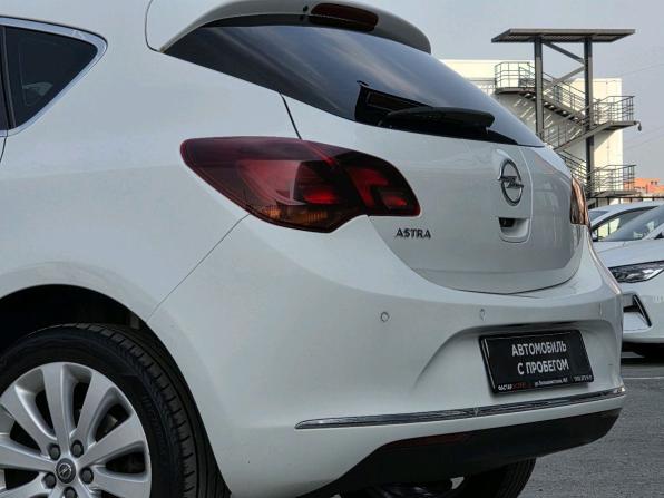 Opel Astra J Рестайлинг с пробегом 2013 года, цена 630 000 рублей, 192127 км, хэтчбек, Автокод Объявления