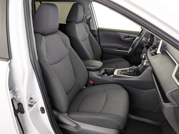 Toyota RAV4 V (XA50) с пробегом 2021 года, цена 3 210 000 рублей, 68974 км, внедорожник, Автокод Объявления