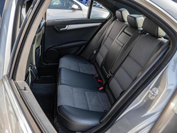 Mercedes-Benz C-Класс III (W204) Рестайлинг с пробегом 2013 года, цена 1 650 000 рублей, 242335 км, седан, Автокод Объявления