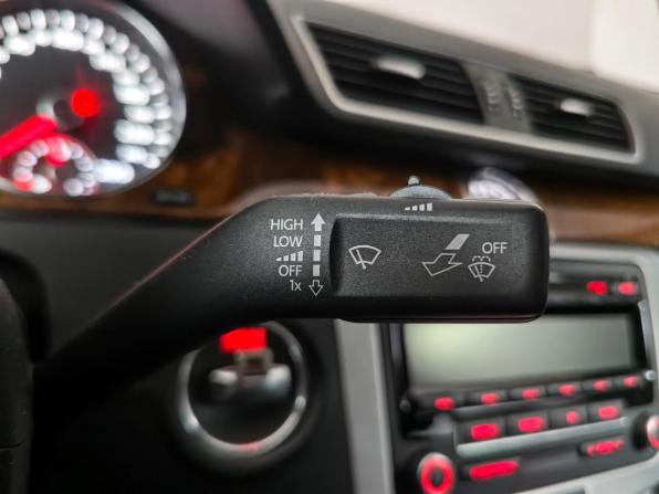 Volkswagen Passat B7 с пробегом 2014 года, цена 1 150 000 рублей, 151771 км, седан, Автокод Объявления