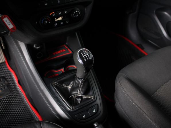 Lada (ВАЗ) Vesta I с пробегом 2020 года, цена 930 000 рублей, 139693 км, седан, Автокод Объявления