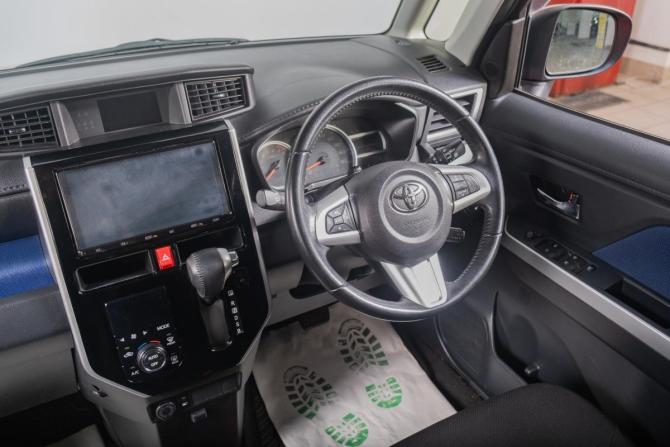 Toyota Roomy I с пробегом 2019 года, цена 1 159 000 рублей, 81000 км, микровэн, Автокод Объявления