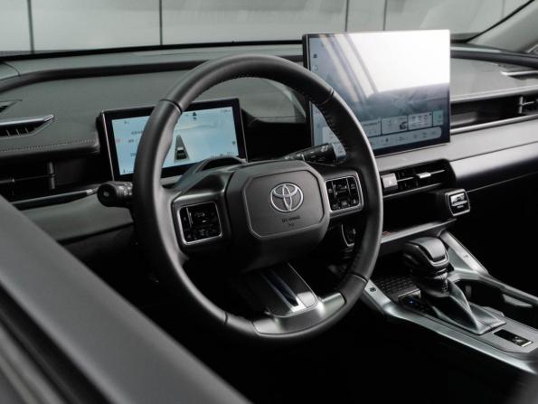 Toyota RAV4 VI (XA60) с пробегом 2026 года, цена 4 249 000 рублей, 67 км, внедорожник, Автокод Объявления