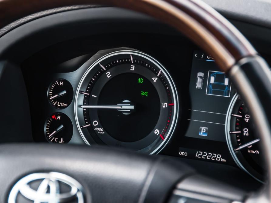 Toyota Land Cruiser 200 Series Рестайлинг 2 Магнитогорск  - изображение 23
