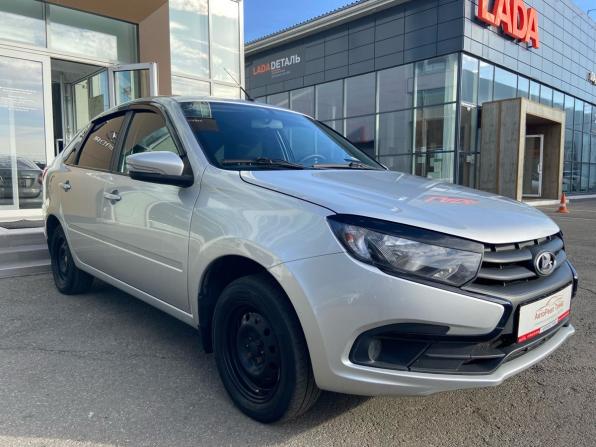 Lada (ВАЗ) Granta I Рестайлинг с пробегом 2022 года, цена 700 000 рублей, 41554 км, лифтбек, Автокод Объявления