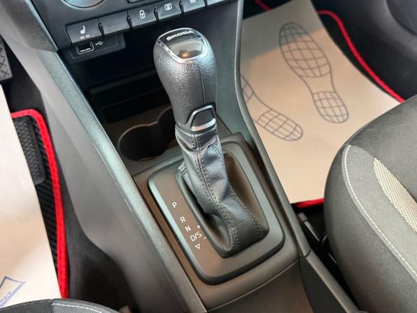 Skoda Rapid I Рестайлинг с пробегом 2019 года, цена 1 435 000 рублей, 92090 км, лифтбек, Автокод Объявления