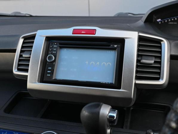 Honda Freed I Рестайлинг 2 с пробегом 2015 года, цена 1 149 000 рублей, 161916 км, компактвэн, Автокод Объявления