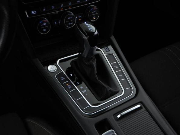 Volkswagen Passat B8 Рестайлинг с пробегом 2019 года, цена 3 349 050 рублей, 133731 км, универсал, Автокод Объявления