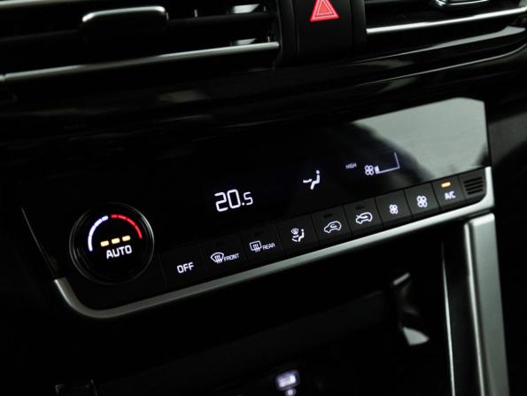 Kia Seltos I с пробегом 2022 года, цена 2 419 000 рублей, 47795 км, внедорожник, Автокод Объявления