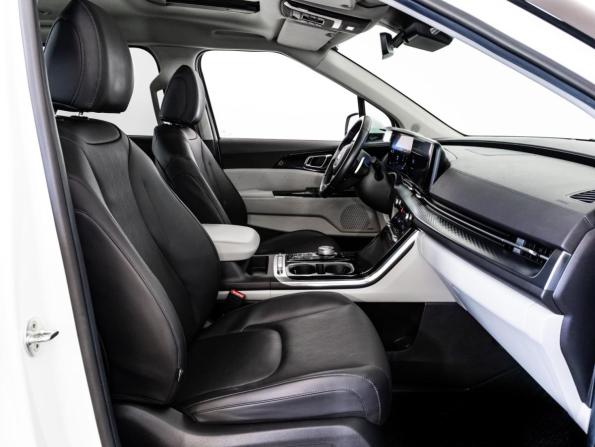Kia Carnival IV с пробегом 2021 года, цена 3 999 000 рублей, 55899 км, минивэн, Автокод Объявления