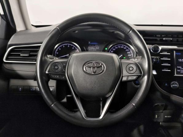 Toyota Camry VIII (XV70) с пробегом 2018 года, цена 2 125 000 рублей, 104618 км, седан, Автокод Объявления