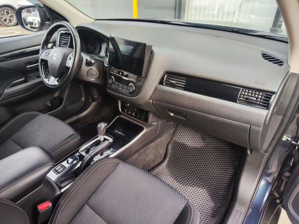 Mitsubishi Outlander III Рестайлинг 3 с пробегом 2019 года, цена 1 989 000 рублей, 115475 км, внедорожник, Автокод Объявления