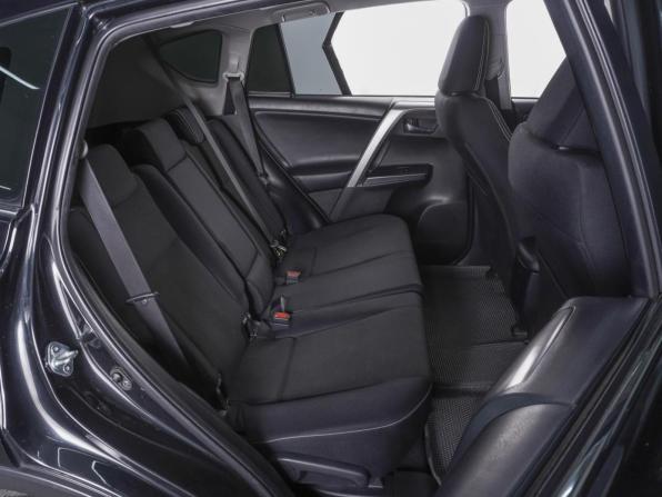 Toyota RAV4 IV (XA40) Рестайлинг с пробегом 2016 года, цена 2 120 000 рублей, 199839 км, внедорожник, Автокод Объявления