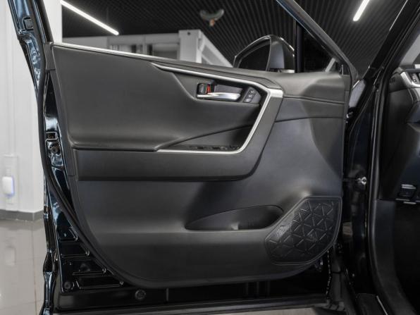Toyota RAV4 V (XA50) с пробегом 2020 года, цена 3 540 000 рублей, 57882 км, внедорожник, Автокод Объявления