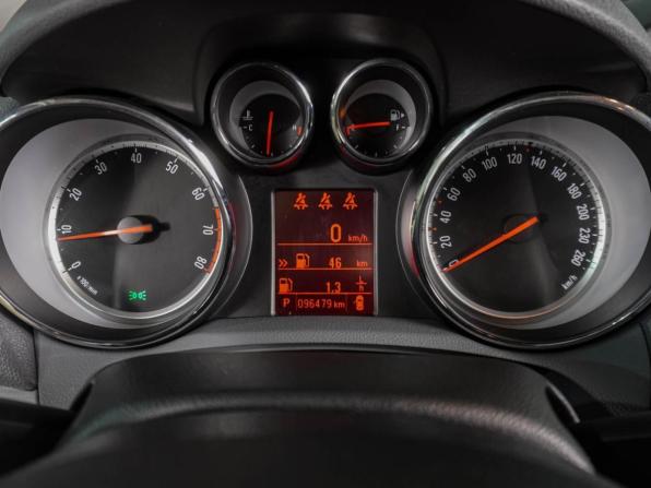 Opel Mokka I с пробегом 2013 года, цена 1 254 000 рублей, 96479 км, внедорожник, Автокод Объявления
