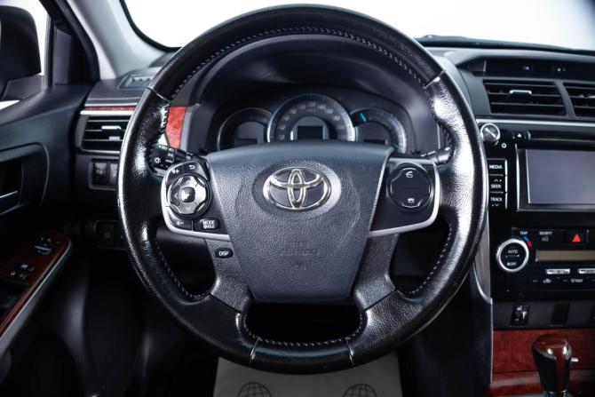 Toyota Camry VII (XV50) с пробегом 2014 года, цена 1 499 000 рублей, 208900 км, седан, Автокод Объявления