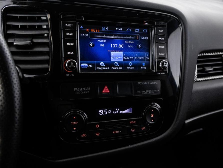 Mitsubishi Outlander III Рестайлинг 2 Санкт-Петербург  - изображение 15
