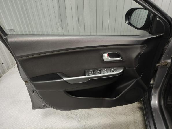 Kia Rio III с пробегом 2012 года, цена 897 000 рублей, 143726 км, седан, Автокод Объявления