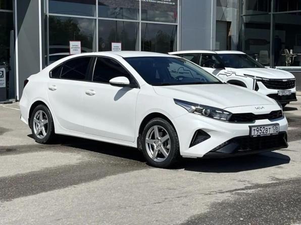 Kia Cerato IV Рестайлинг с пробегом 2021 года, цена 1 898 000 рублей, 98540 км, седан, Автокод Объявления