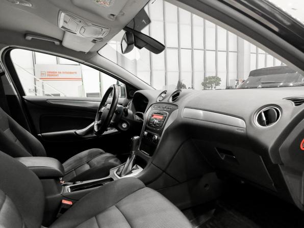 Ford Mondeo IV Рестайлинг с пробегом 2013 года, цена 903 000 рублей, 237291 км, седан, Автокод Объявления