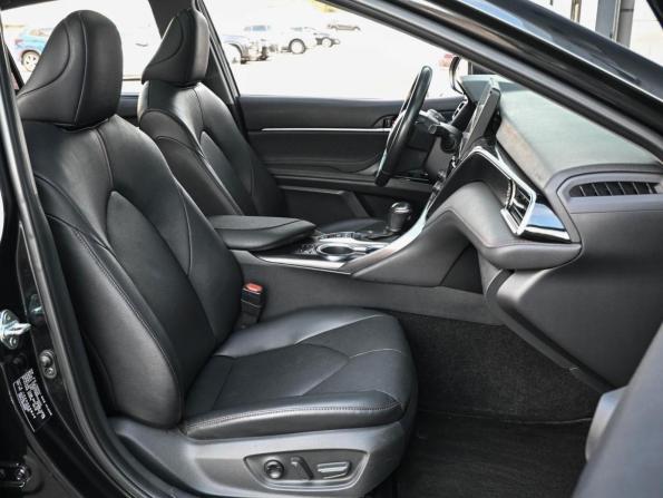 Toyota Camry VIII (XV70) Рестайлинг с пробегом 2023 года, цена 3 389 000 рублей, 87014 км, седан, Автокод Объявления