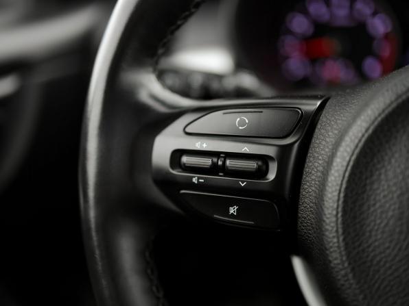 Kia Rio IV с пробегом 2020 года, цена 1 399 000 рублей, 65705 км, хэтчбек, Автокод Объявления