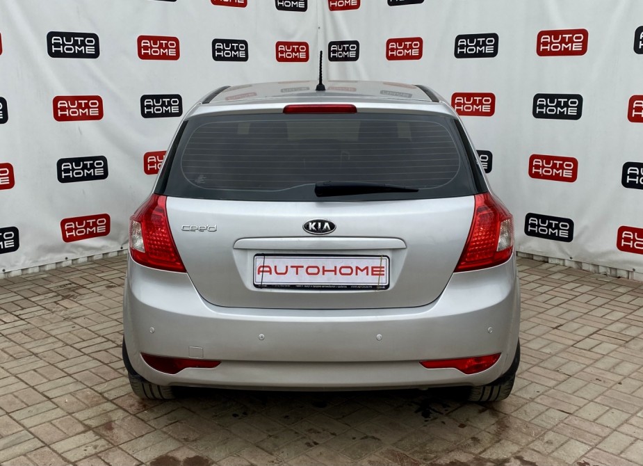 Kia Ceed I Рестайлинг Санкт-Петербург  - изображение 5