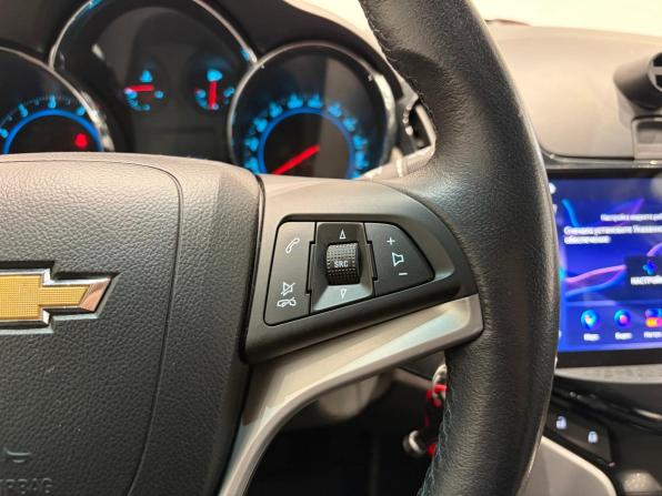 Chevrolet Cruze I Рестайлинг с пробегом 2013 года, цена 749 000 рублей, 204002 км, седан, Автокод Объявления