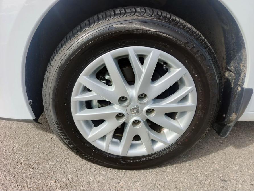 Renault Fluence I Рестайлинг Брянск  - изображение 10