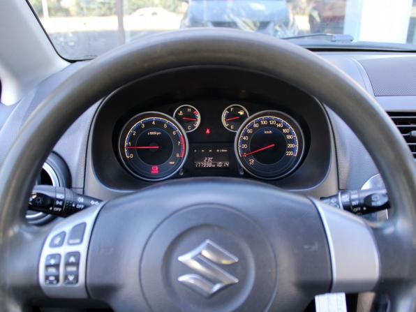 Suzuki SX4 I (Classic) Рестайлинг с пробегом 2010 года, цена 825 000 рублей, 177996 км, хэтчбек, Автокод Объявления