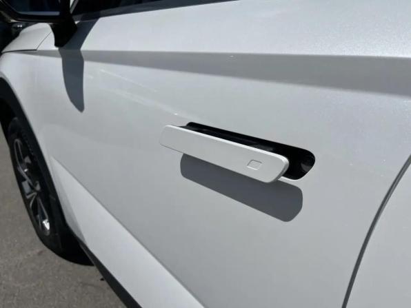 Haval F7 II с пробегом 2024 года, цена 2 670 000 рублей, 35200 км, внедорожник, Автокод Объявления