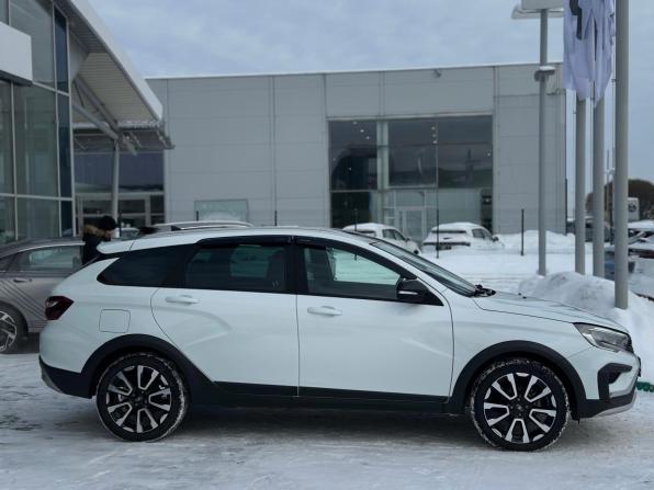 Lada (ВАЗ) Vesta I Рестайлинг (NG) с пробегом 2024 года, цена 2 020 000 рублей, 1008 км, седан, Автокод Объявления